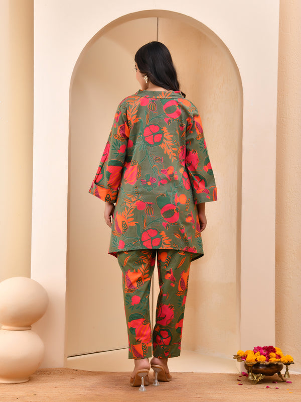 Henna floral printed aline high low pattern kurta with solid pants