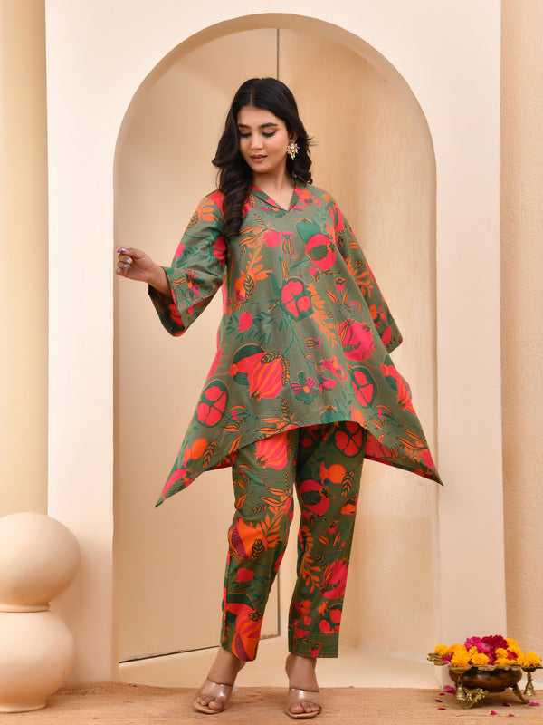 Henna floral printed aline high low pattern kurta with solid pants