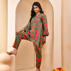 Henna floral printed aline high low pattern kurta with solid pants
