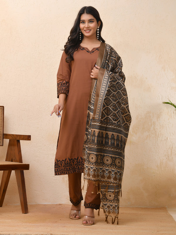 Brown embroidered kurta set with solid pants & printed dupatta