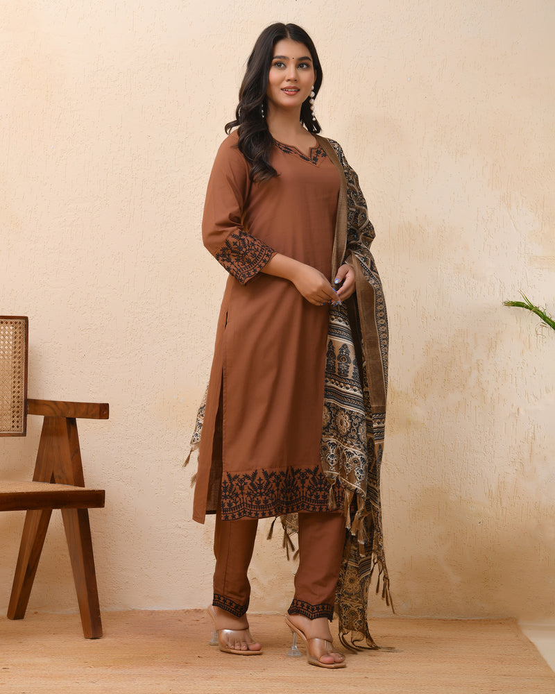 Brown embroidered kurta set with solid pants & printed dupatta
