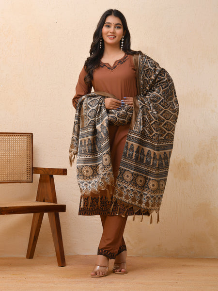 Brown embroidered kurta set with solid pants & printed dupatta
