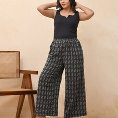 Black Double dobby flared palazzo pants