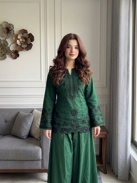 Emerald Green Embroidered Kurta Set
